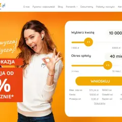 Super Grosz pozyczka: młoda kobieta pokazuje gest OK, obok formularz pożyczki online z promocją 0% miesięcznie.