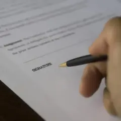 Jak liczyć 14 dni na odstąpienie od umowy pożyczki bez błędów