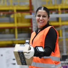 Ile można zarobić na Amazonie? Zaskakujące fakty o wynagrodzeniach