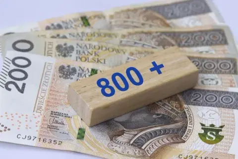 800 plus dla seniora: Fakt czy mit? Sprawdź realne świadczenia!
