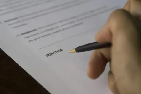 Jak liczyć 14 dni na odstąpienie od umowy pożyczki bez błędów