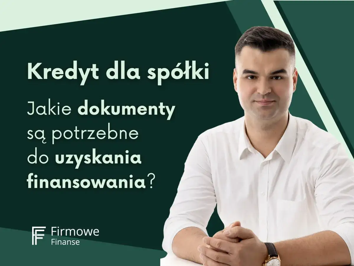 Mężczyzna w białej koszuli, gotowy do rozmowy o kredyt na biznes. Tekst: 